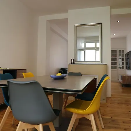 Apartment Spacieux Et Renove Au Coeur De Biarritz, A Deux Pas De La Et Des Commerces - Fr-1-239-802 *